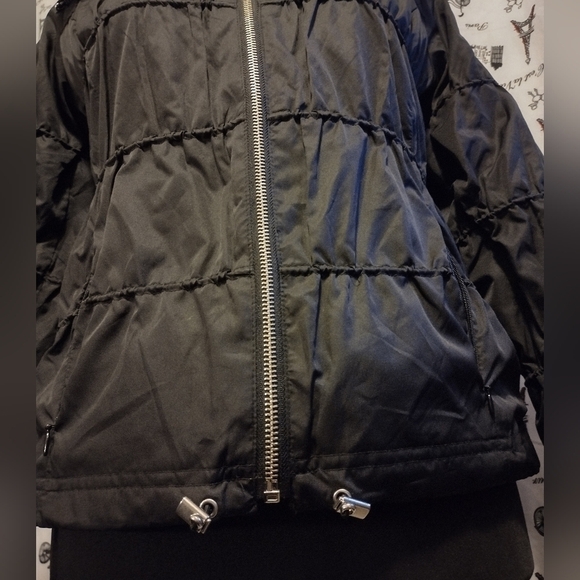 BLACK Scrunch Jacket - Picture 4 of 6